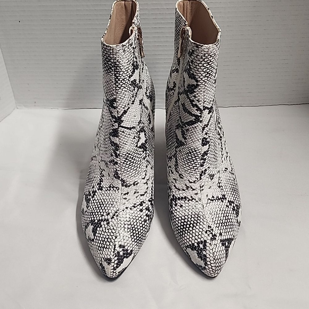 Wetkiss Snakeprint Pointed Toe Block Heel Boots S… - image 2